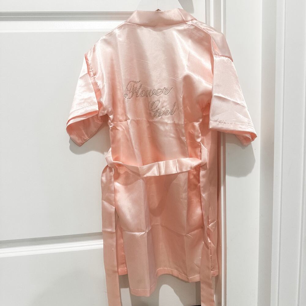 Flower Girl Robe with Tie. Size 6
